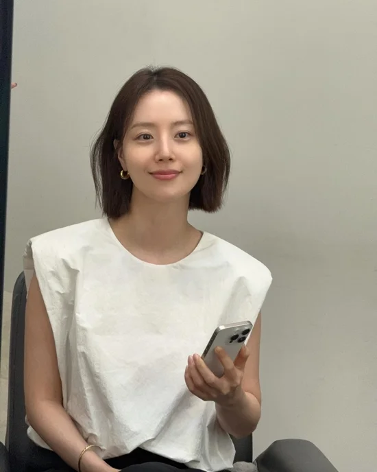 문채원