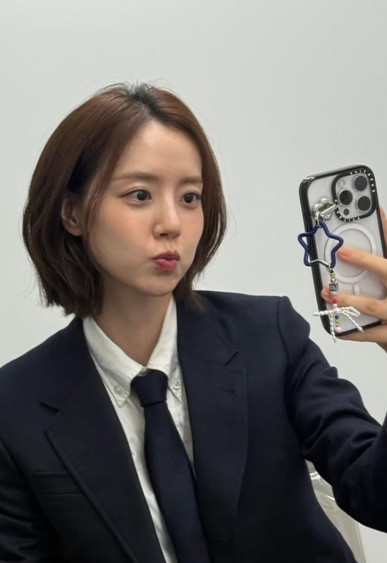 문채원